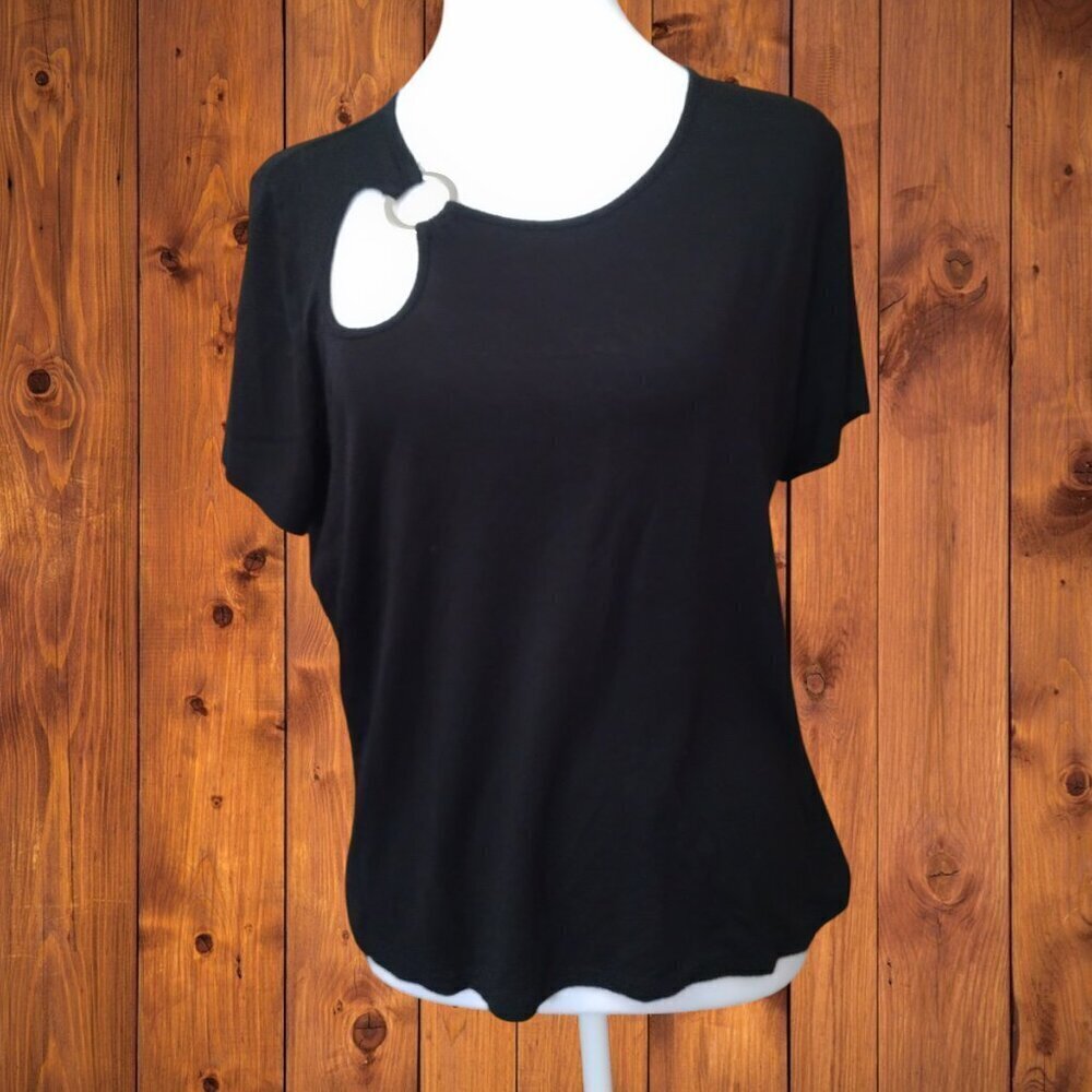Sadie & Love Metal Accent Cutout Pullover Shirt Short Sleeve Black Size Large